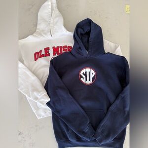 Youth XL Gildan Blue and White Ole Miss Sip Hoodie